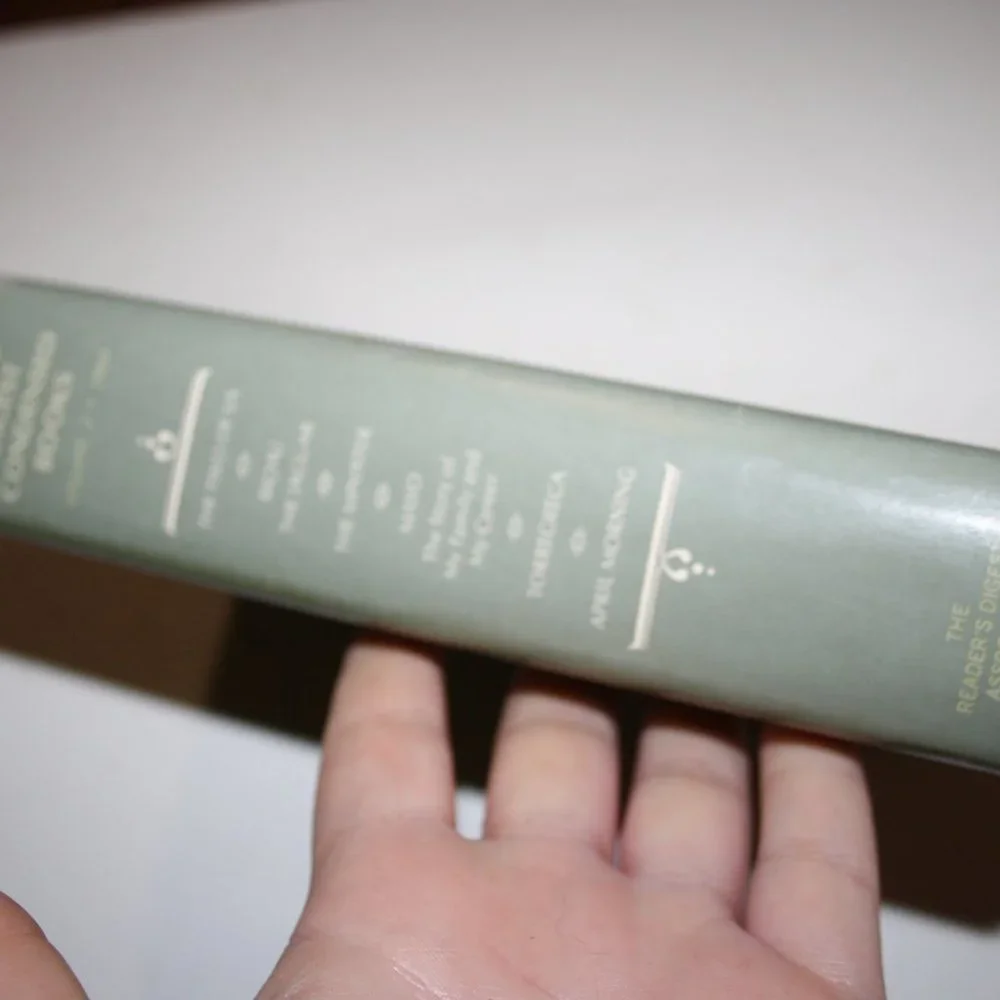Vintage Readers Digest Condensed Books 1969 (b.j.)